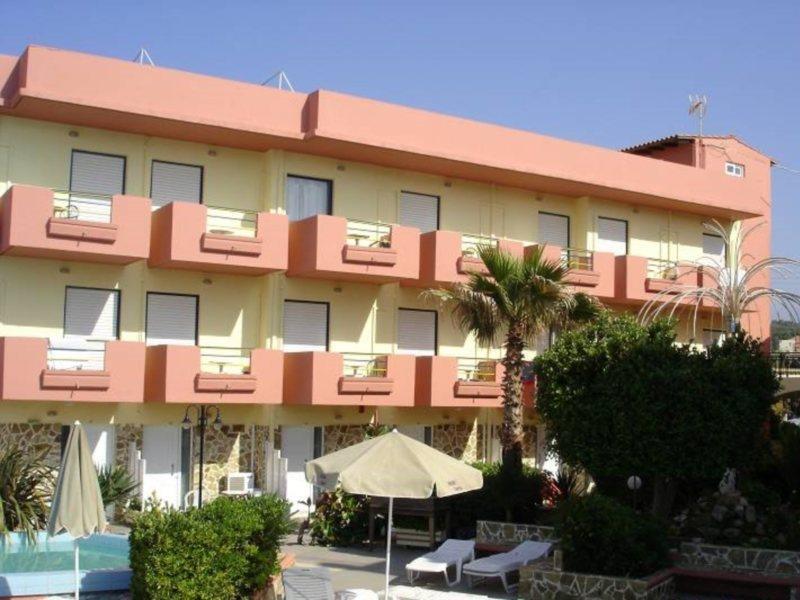 Hotel Haris On The Beach Agia Marina المظهر الخارجي الصورة